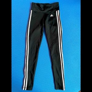 Adidas 3 stripe leggings/workout pants